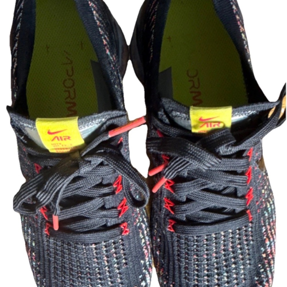 Nike Air VaporMax Flyknit in Black and Red with Multicolor Accents - Picture 3 of 6